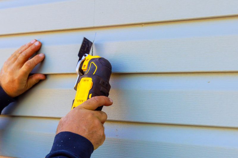 Expert Vinyl Siding Repair